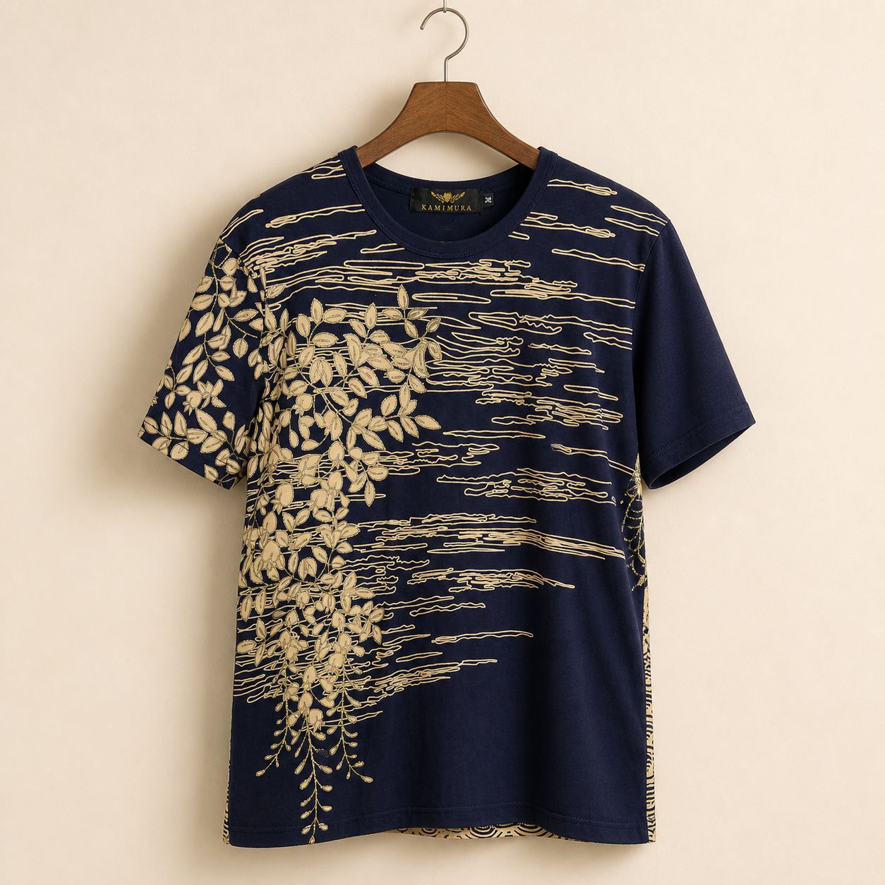 KAMIMURA เสื้อยืดกราฟิกสีกรมท่า-ทอง