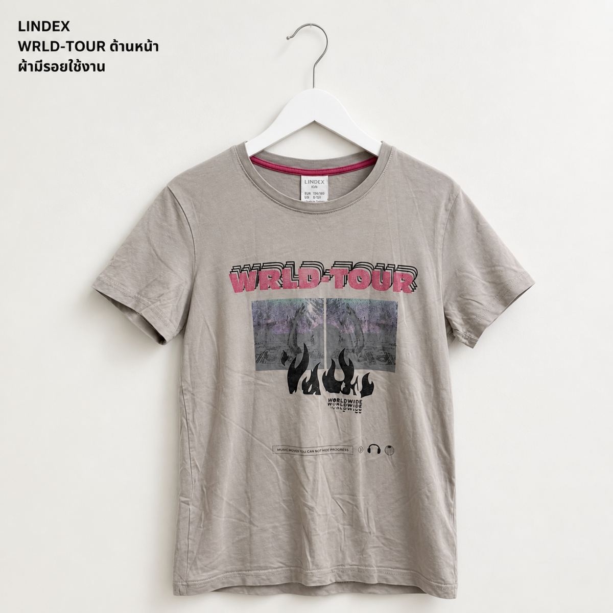 LINDEX เสื้อยืดลาย WRLD-TOUR สีเทา