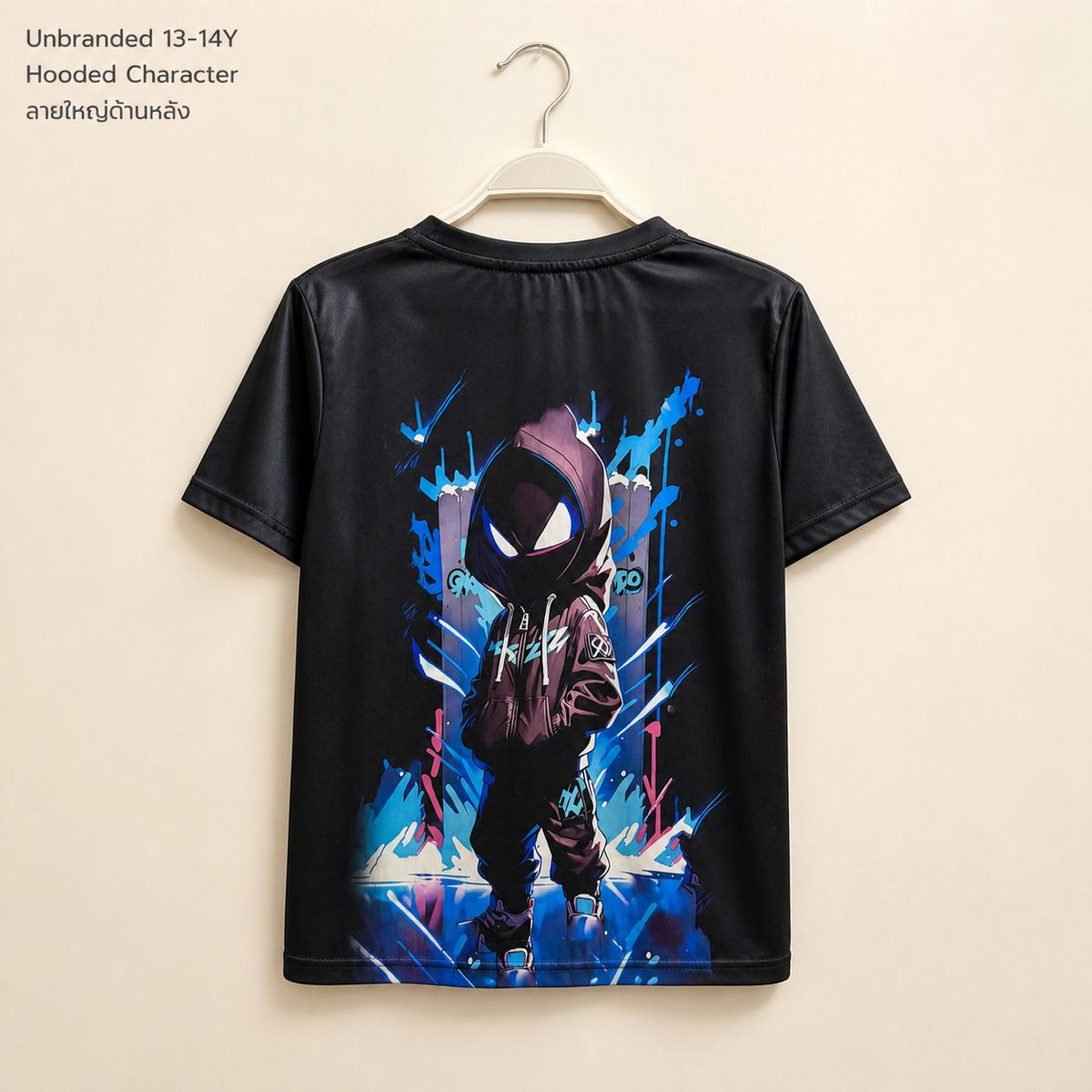 เสื้อยืดสีดำลายคาแรกเตอร์มีฮู้ด